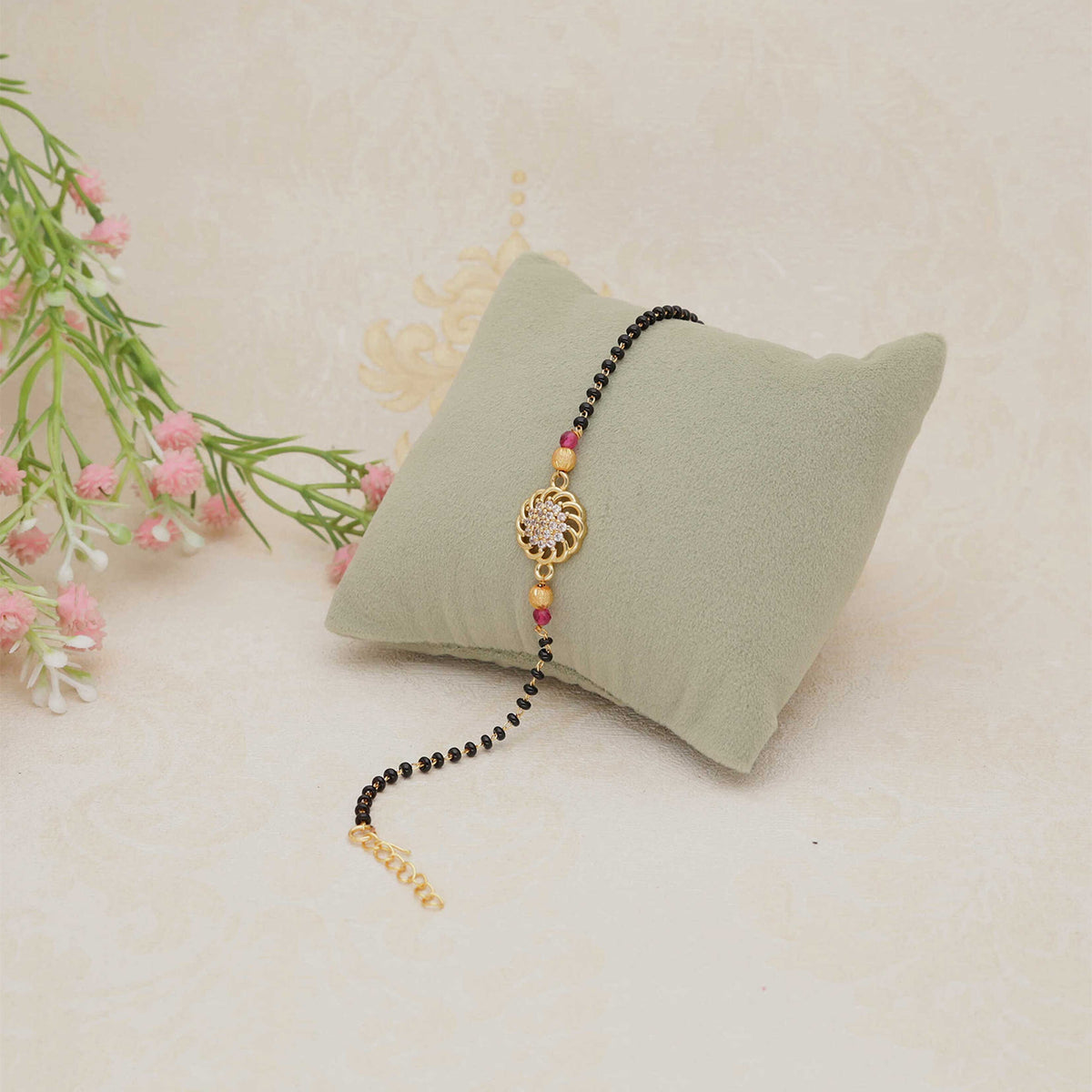 Elegant Design Bracelet - ESKU30250978