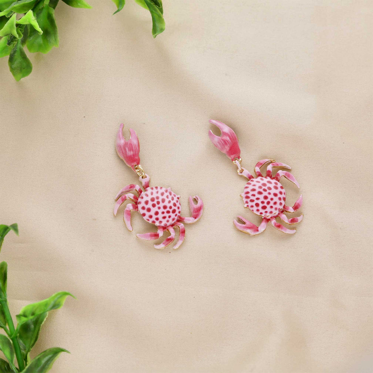 Crab Dot Gold Earrings - ESKU30251062