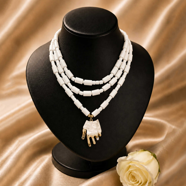 Classic Design Beaded Necklace - ESKU30251116