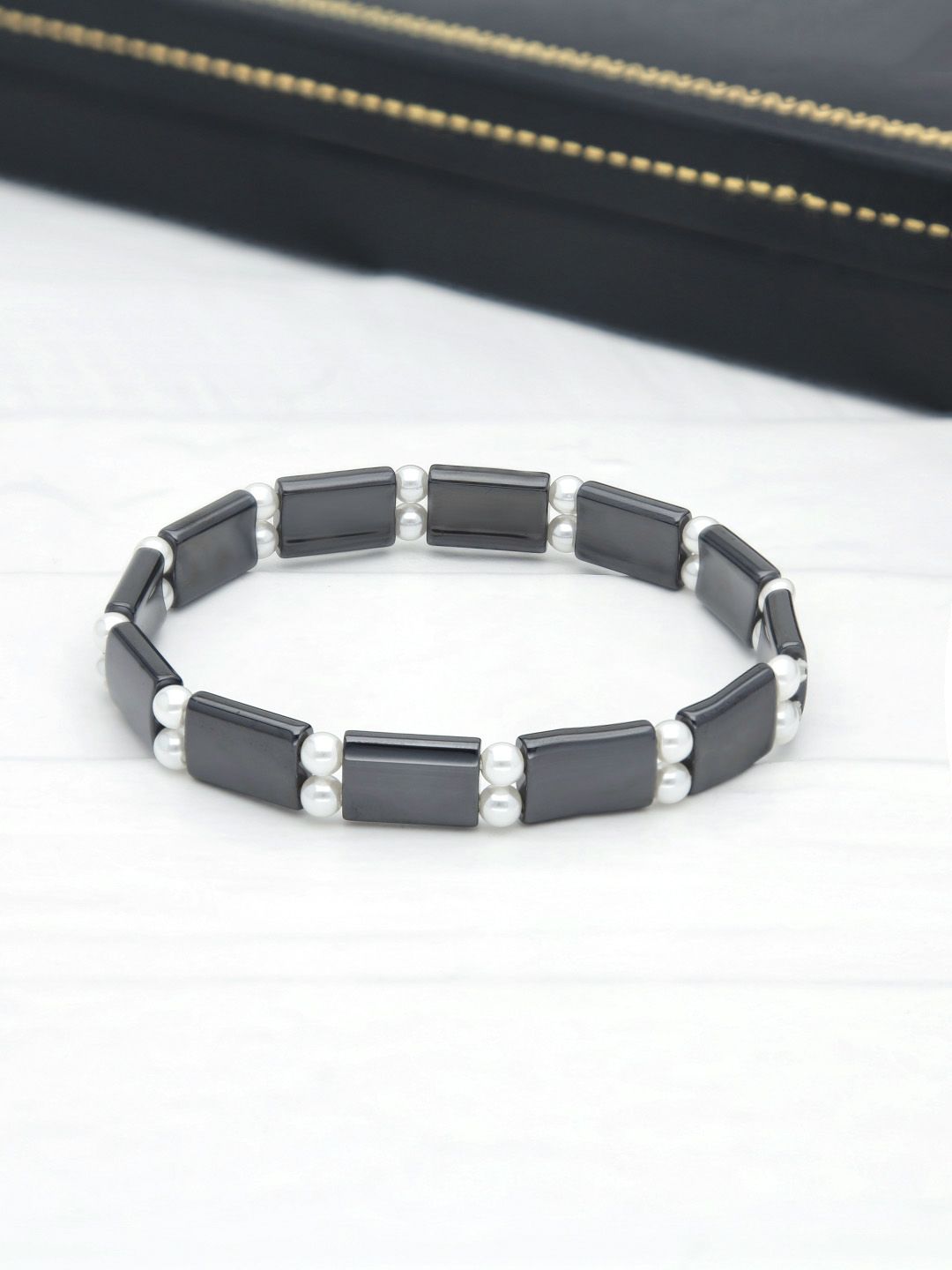 Western Elasticated Bracelet in Rhodium finish - THF2305