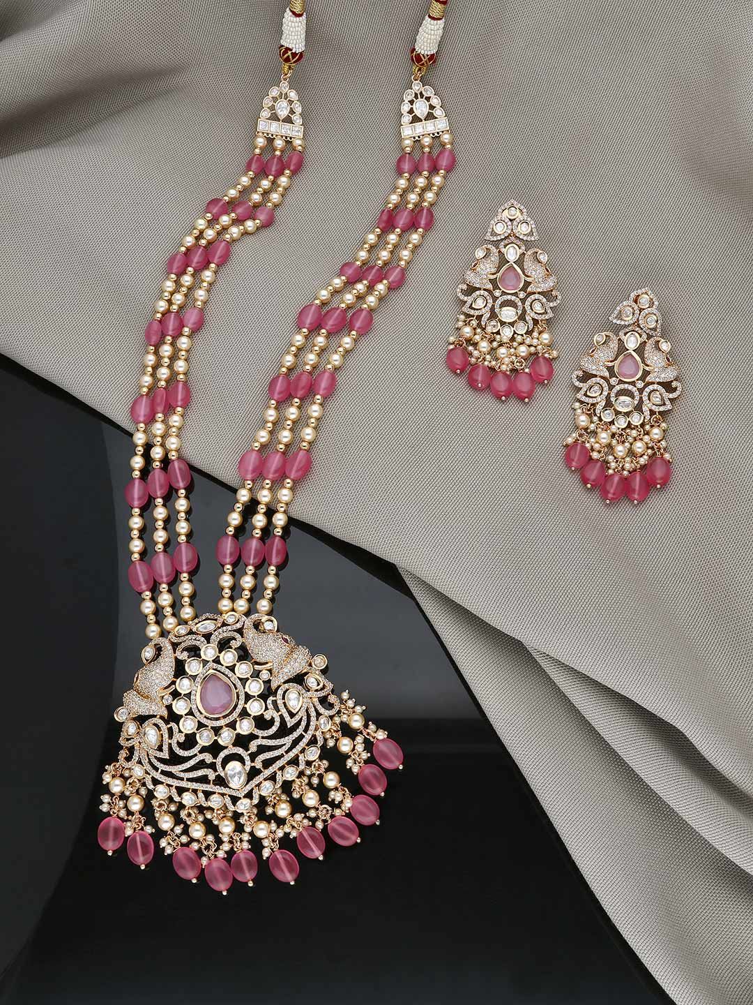 Kundan Necklace Set in Gold finish - NS0039