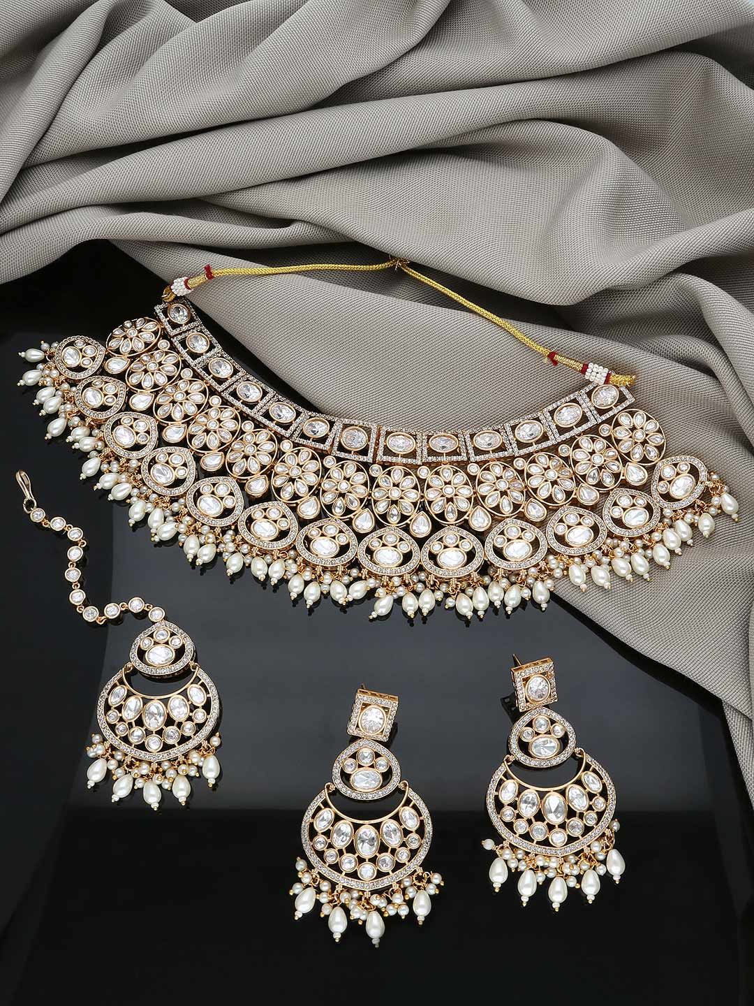 Kundan Necklace Set in Gold finish - NS0044